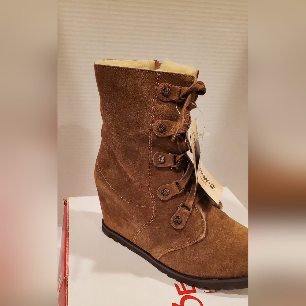 BearPaw Tan Suede Lace-Up Wedge Boots
